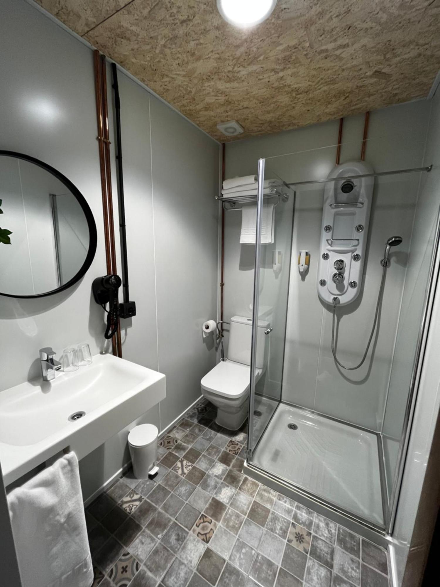 Casa Ruina Guest House Nava del Rey Ngoại thất bức ảnh